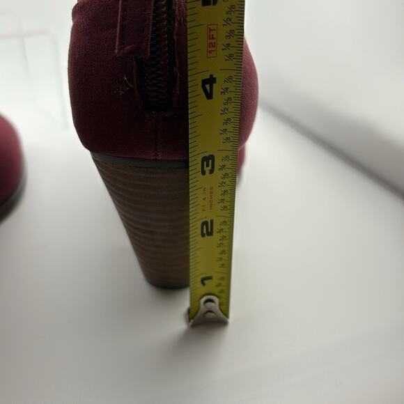 Boots Violet & Red Burgundy Wine Cutout Ankle Boho Bootie Size 7.5 Heel 3” - Picture 9 of 10